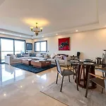 Appartment De Lux A California In Bali Luxury Residence
