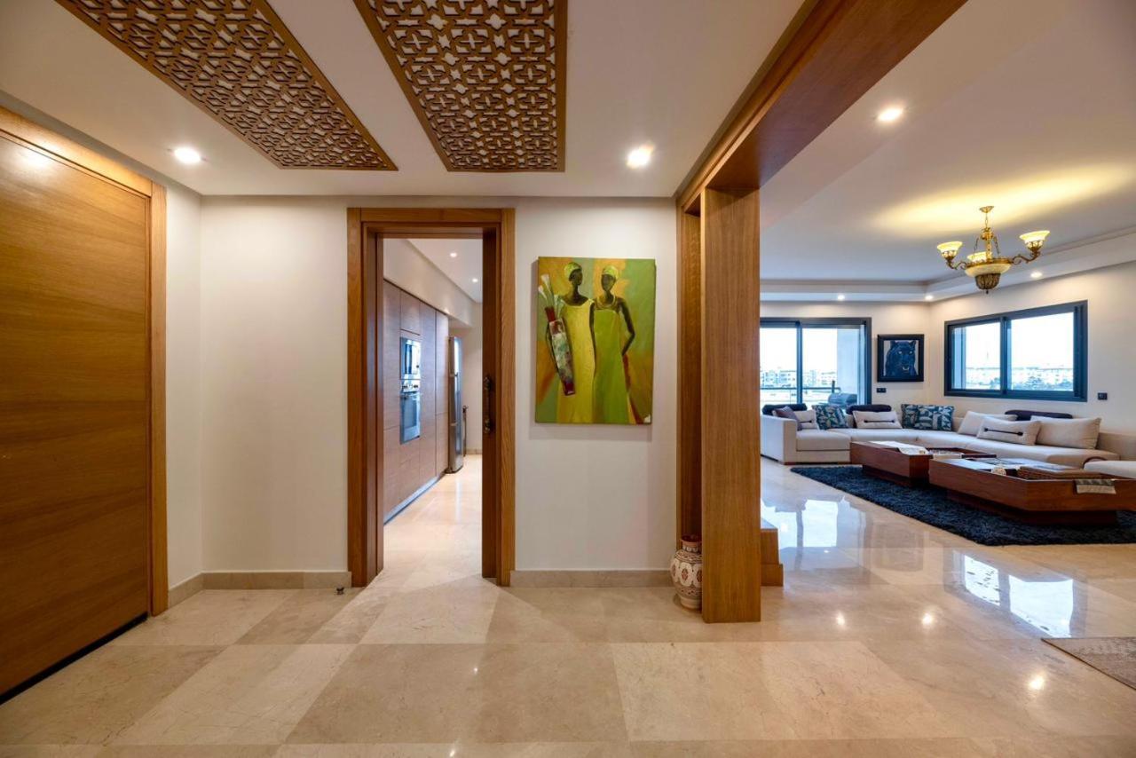 Apartamento De Lux A California In Bali Luxury Casa Blanca